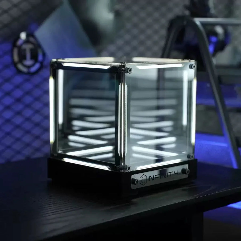Infinity Mirror Cube LED