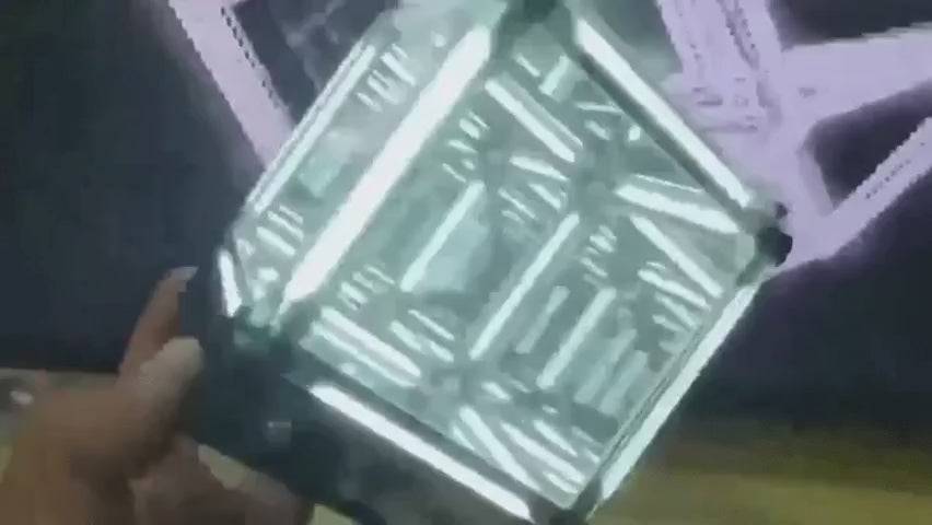 Infinity Mirror Cube LED — product video