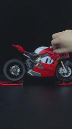 1:6 Ducati Panigale V4R Diecast Alloy Model — product video