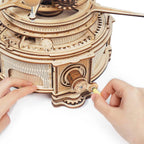 Mechanical orrery with rotating planets for a space and science model collection