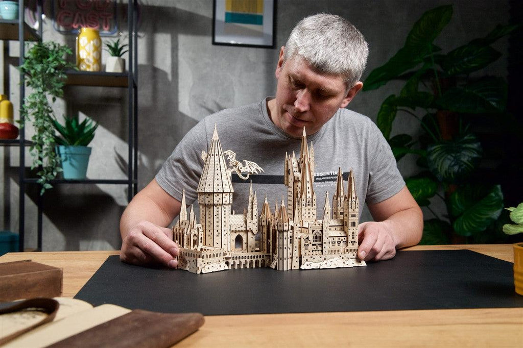 Hogwarts Magical Castle 3D Wooden Puzzle Kit