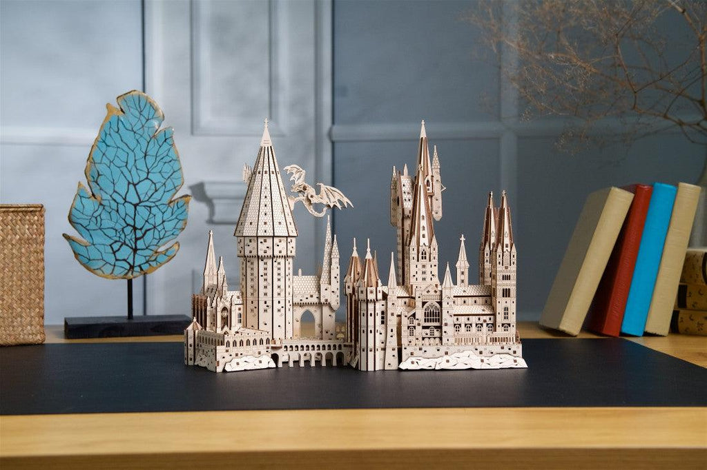 Hogwarts Magical Castle 3D Wooden Puzzle Kit