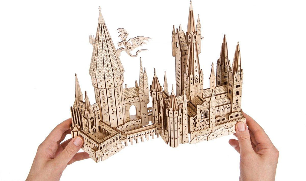 Hogwarts Magical Castle 3D Wooden Puzzle Kit