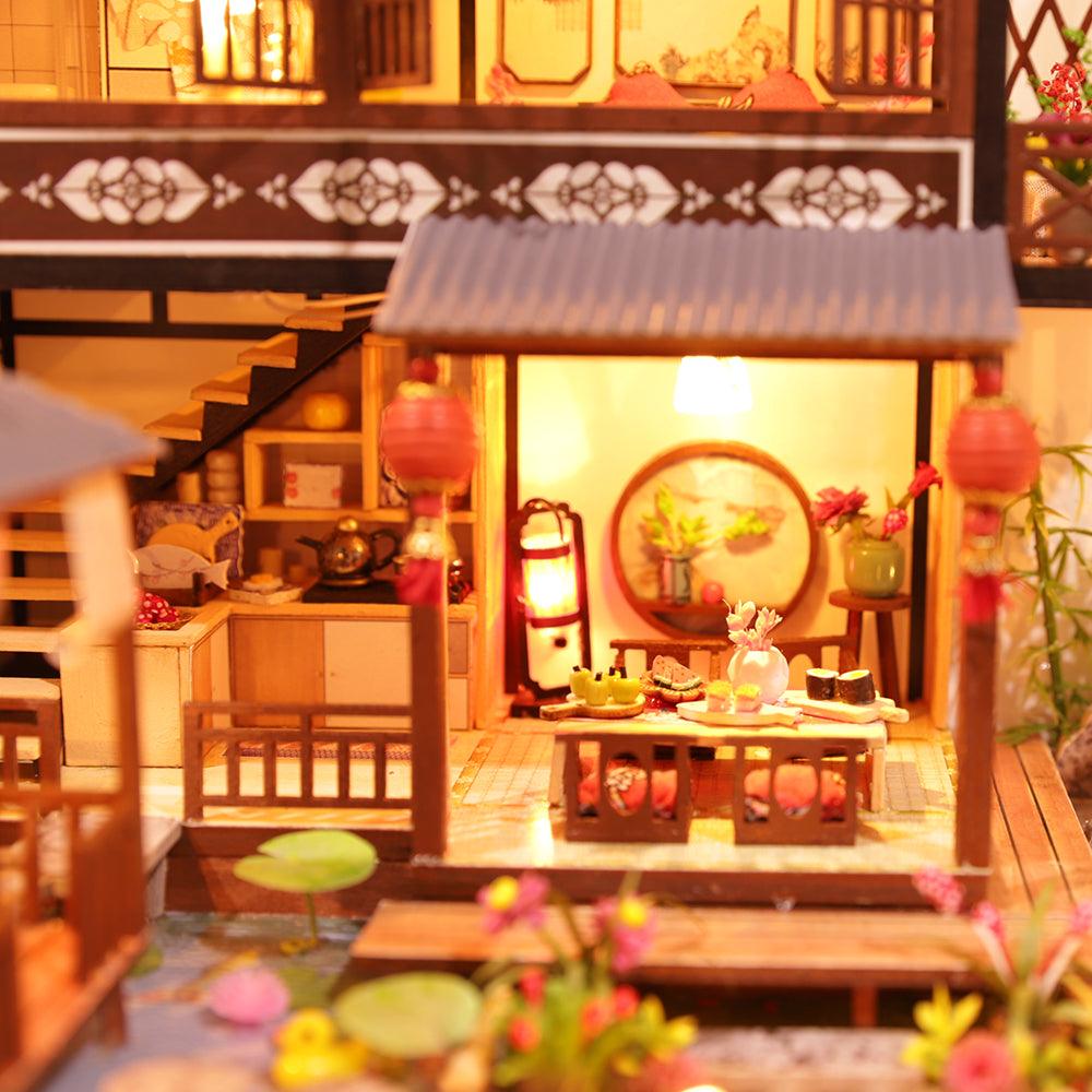 DIY Dollhouse Kit (Forest habitat)