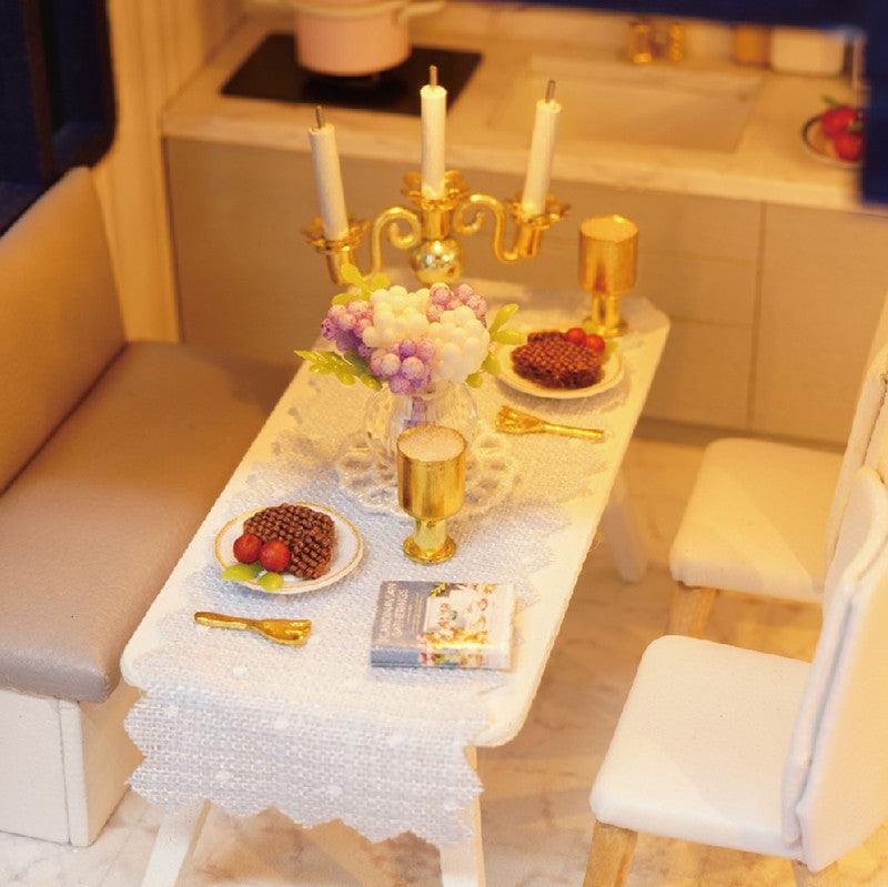 DIY Dollhouse Kit (Time Apartment)