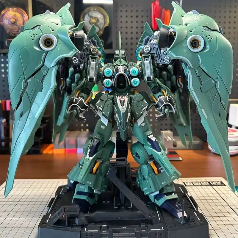 Kshatriya Mecha Model Kit 1:100 Scale LED