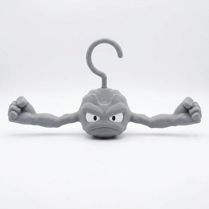 Geodude-kleerhanger met antisliparmen — Gearfinch