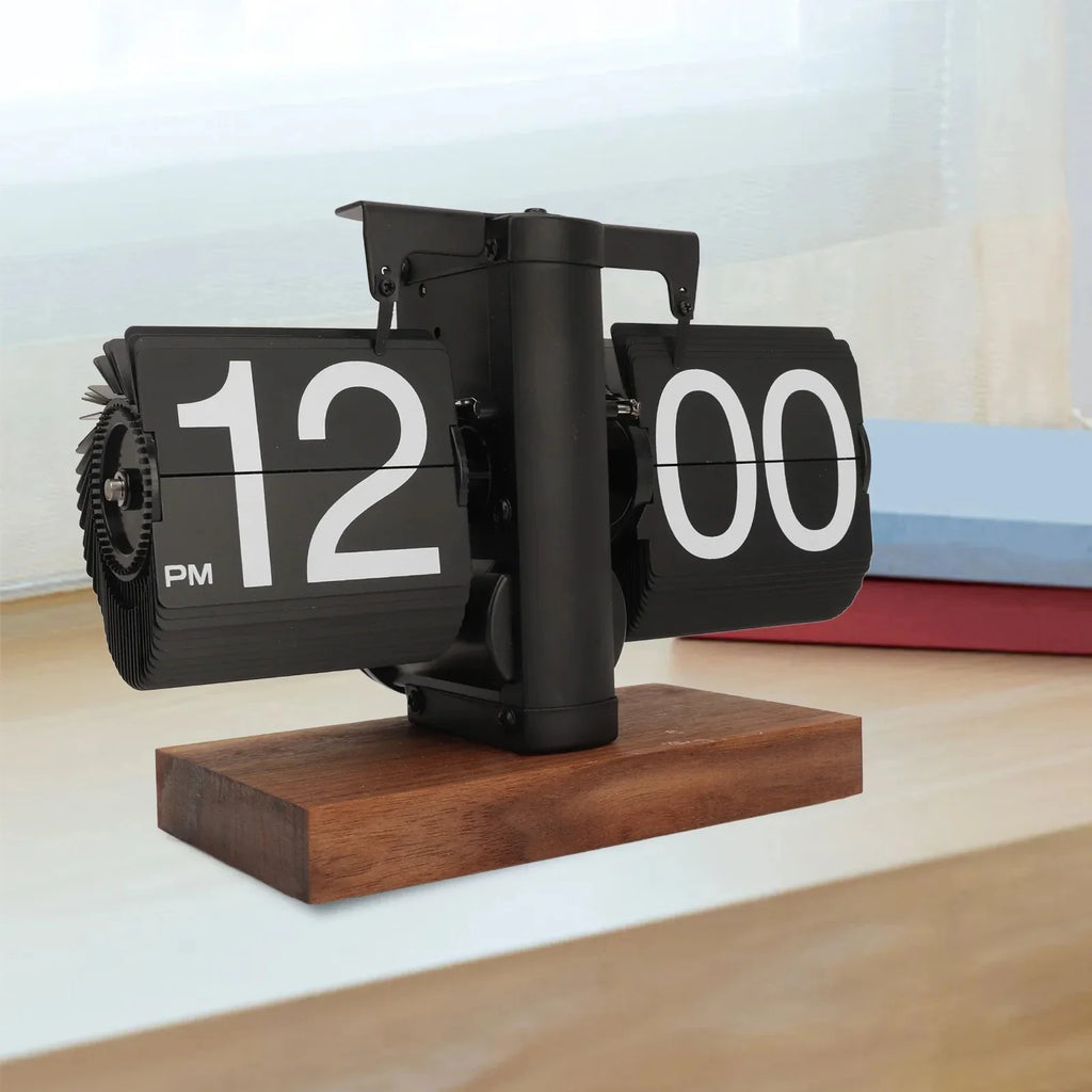 Retro Flip Down Clock with Automatic Rotating