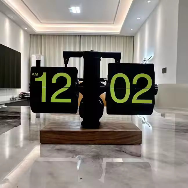 Retro Flip Down Clock with Automatic Rotating