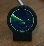 Flight tracker showing a radar-style screen