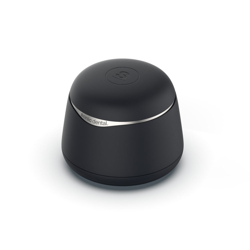 Nettoyeur à ultrasons Sonic Pro noir avec couvercle fermé