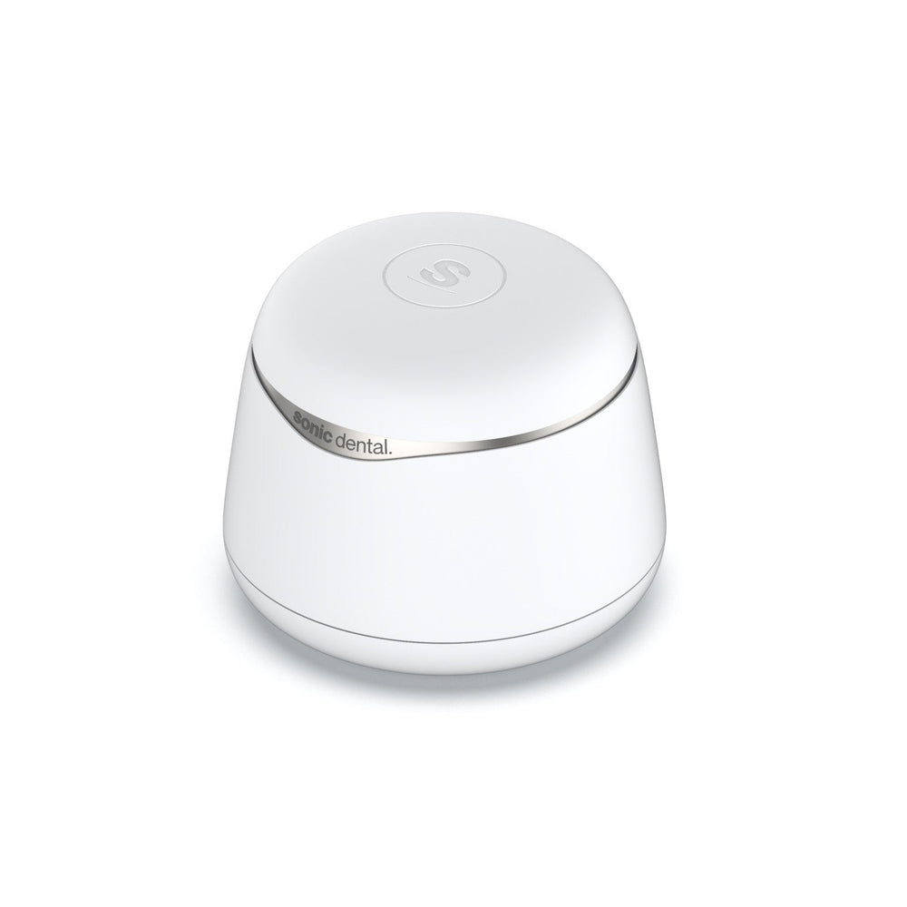 Nettoyeur à ultrasons Sonic Pro blanc avec son couvercle fermé
